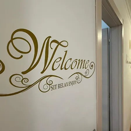 Wh-teo Home-6 Posti Letto-centro-wi-fi Appartement